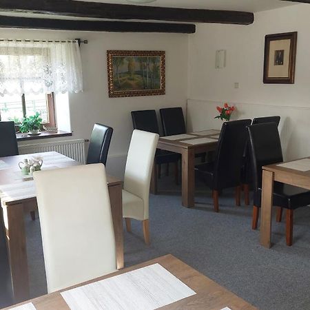 Penzion a restaurace U Strnada Klatovy Esterno foto